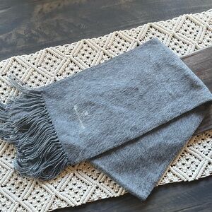 Alpaca Camargo Authentic Peruvian Grey Scarf Like New